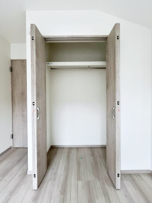 ���̑����ρ@�m���N���[�[�b�g�B���s��������̂Ō���̈ߗނ�����������܂�܂��B