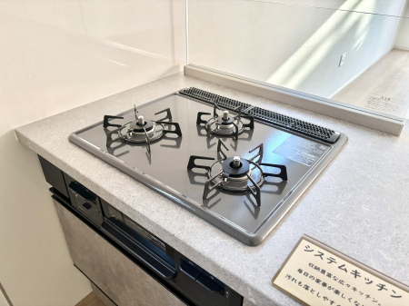 �@�����Ɍ������Ȃ����ԃX�y�[�X�B