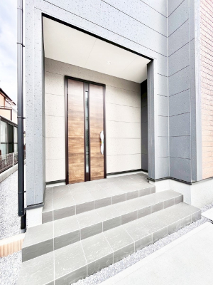 ���ց@���֑O�͉J���~���Ă��G��ɂ��������t��