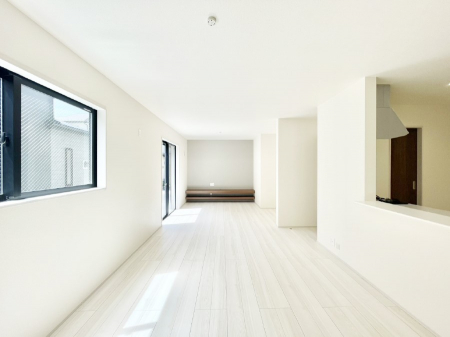 ���̑����ρ@�Ƒ������R�ƏW�܂�e���̃X�y�[�X�ɂȂ肻��