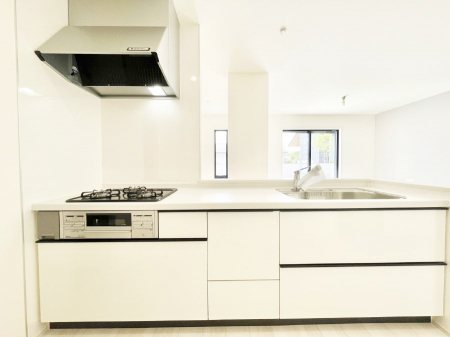 �L�b�`���@�������������I�ɁA�y�����I�V�X�e���L�b�`��