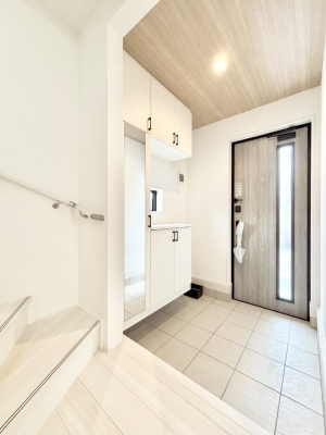 ���ց@����I�𗘗p���āA���z�������������q�l�������ĂȂ��ł��܂��B