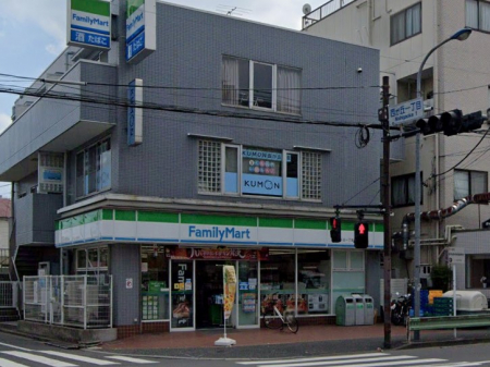 ���ӊ��@�R���r�j 550m �t�@�~���[�}�[�g �����u�꒚�ړX