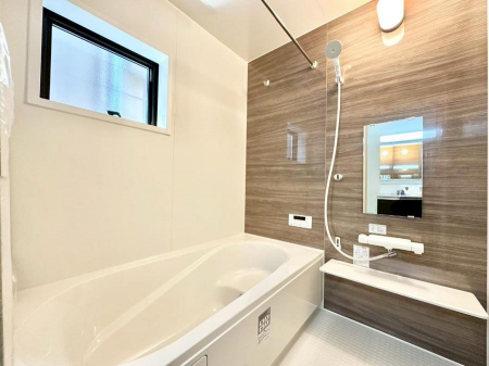 �����@����̔�������Ă���閾�邢�������̂���o�X���[��