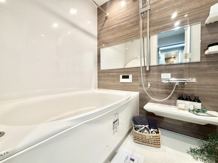 �����@����̔�������Ă���閾�邢�������̂���o�X���[��  