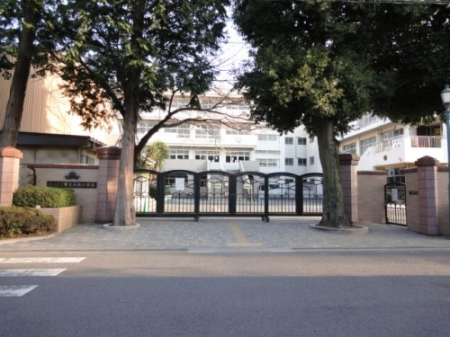 ���ӊ��@���w�Z 1100m �������܎s���؍菬�w�Z