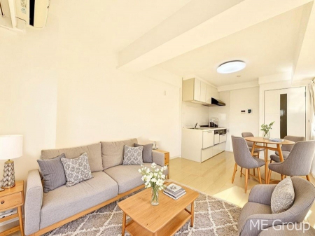 ���r���O�@�������������͋C�̂k�c�j�͉Ƒ��݂�Ȃ̉��K��ԁ@���Ƌ��CG�ł�