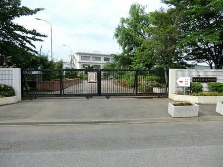 ���ӊ��@���w�Z 1200m �����s�����㒆�w�Z