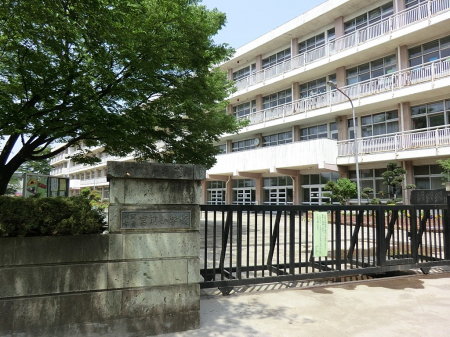 ���ӊ��@���w�Z 1200m ����s���{�O���w�Z