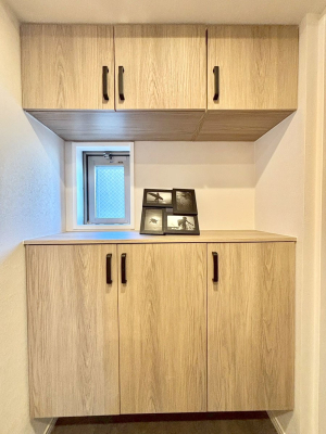 ���̑����ρ@�����Ղ���[�ł���V���[�Y�{�b�N�X�ŉƑ��S���̌C���A���ւ�������B  