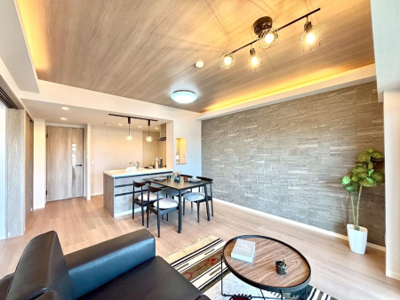 ���r���O�@�������������͋C�̂k�c�j�͉Ƒ��݂�Ȃ̉��K���