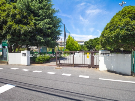 ���ӊ��@���w�Z 1300m ���s������l���w�Z