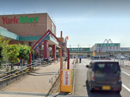 ���ӊ��@�V���b�s���O�Z���^�[ 500m ���[���v���U����