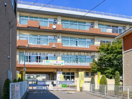 ���ӊ��@���w�Z 220m �V���s���V�x���w�Z