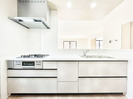 �L�b�`���@�������������I�ɁA�y�����I�V�X�e���L�b�`��