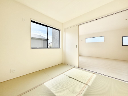 ���̑����ρ@�_�炩����̋�Ԃ́A���q�l�̗V�я�◈�q���̂����ĂȂ��̏ꏊ�Ƃ��ďd�󂵂܂��B 