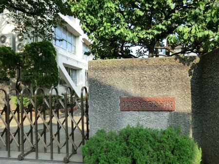 ���ӊ��@���w�Z 160m ���n�旧�L�ʓ����w�Z