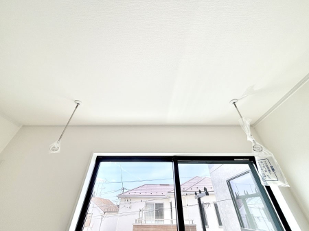 ���̑����ρ@�����������|�[���B�~�J��ԕ��̎����ɑ劈�􂵂܂��B  
