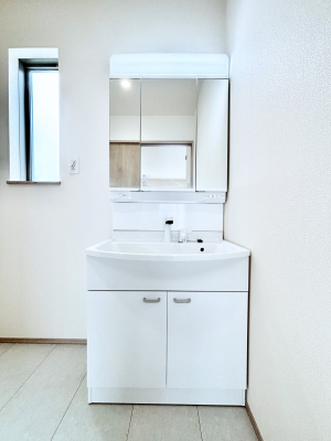 ���ʑ�E���ʏ��@�傫�����₷���O�ʋ��Ő�����������ʑ�́A�g�����Ȃ݃`�F�b�N�┧�̂������ɂ������߂ł��B 