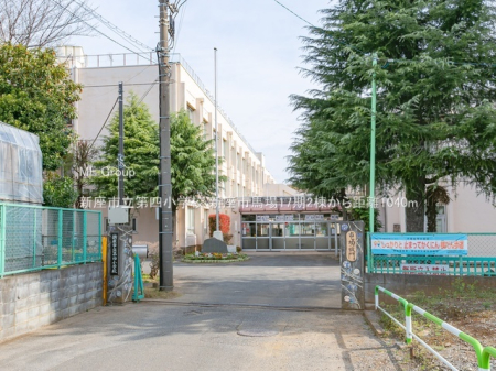 ���ӊ��@���w�Z 1040m �V���s����l���w�Z