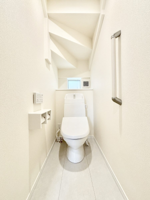 �@�����Ɍ������Ȃ����ԃX�y�[�X�B