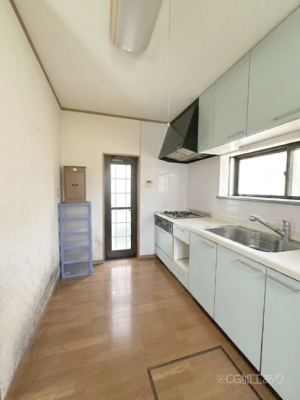 �L�b�`���@�u�₩�ȕ����ʂ蔲����L�b�`���B��������̂Ŗ��邭���C�ɂ��𗧂��܂��B