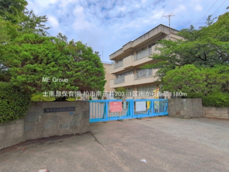 ���ӊ��@�c�t���E�ۈ牀 1180m �y�암�ۈ牀