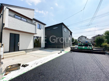 ���̑����ρ@�O�ʋ��̗��ɁA���ϕi��q���p�i�Ȃǂ����[�\�B���ʑ����������ƕۂ��܂��I