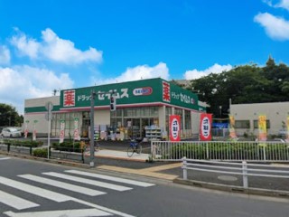 ���ӊ��@�h���b�O�X�g�A 700m �h���b�O�Z�C���X ���v���ē쒬�X